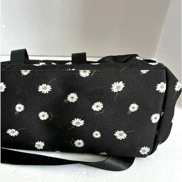 Alice+Olivia Daisy Print Duffle Bag Fabfitfun by Stacey Bendet - Picture 3 of 11